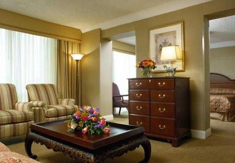 Hotel Marriott &